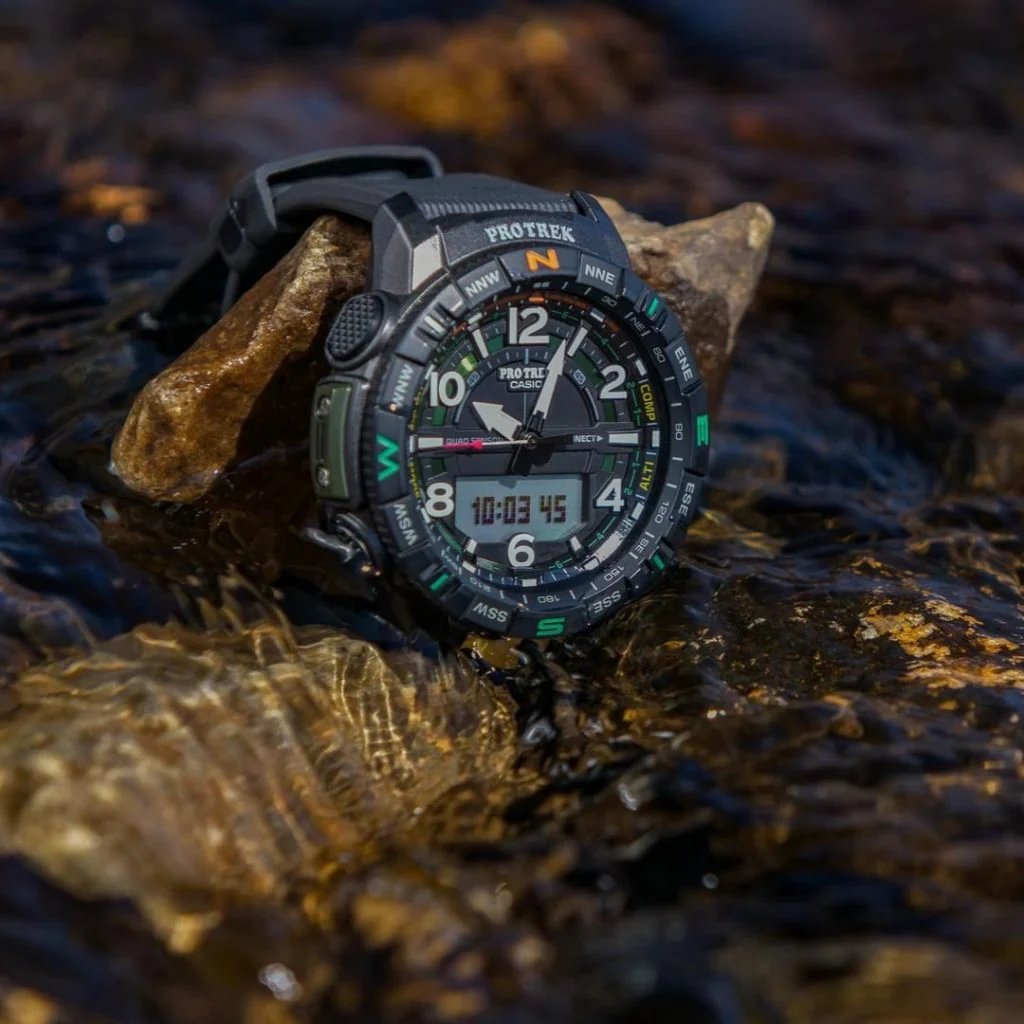 Pro Trek Bluetooth Climbing Watch PRT-B50-1DR